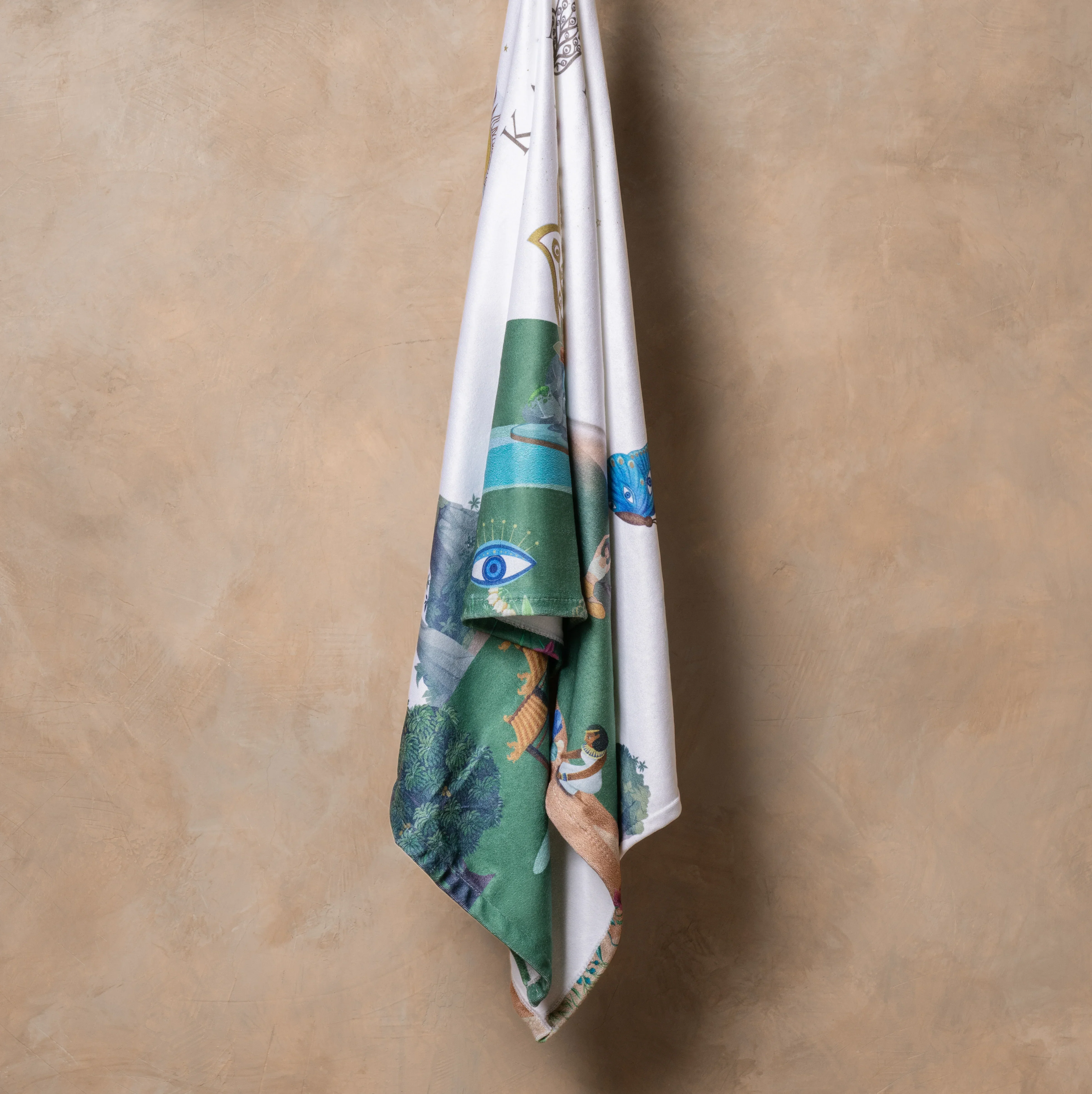 Dreamy Escape Beach Towel - Image 4