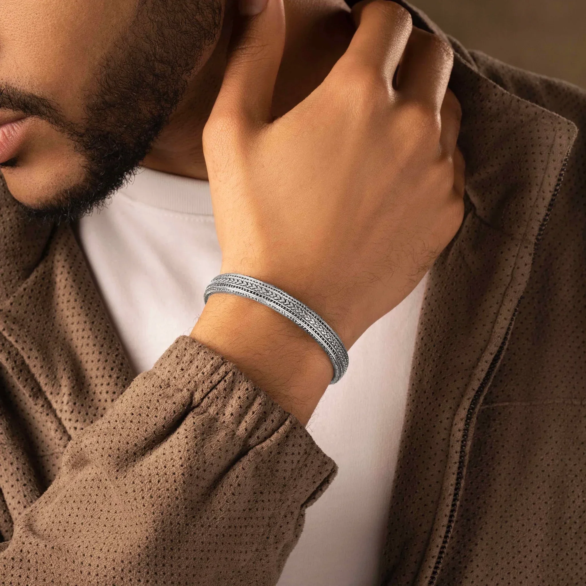 Effortless Flow - Pattern Cuff Bracelet - Image 2