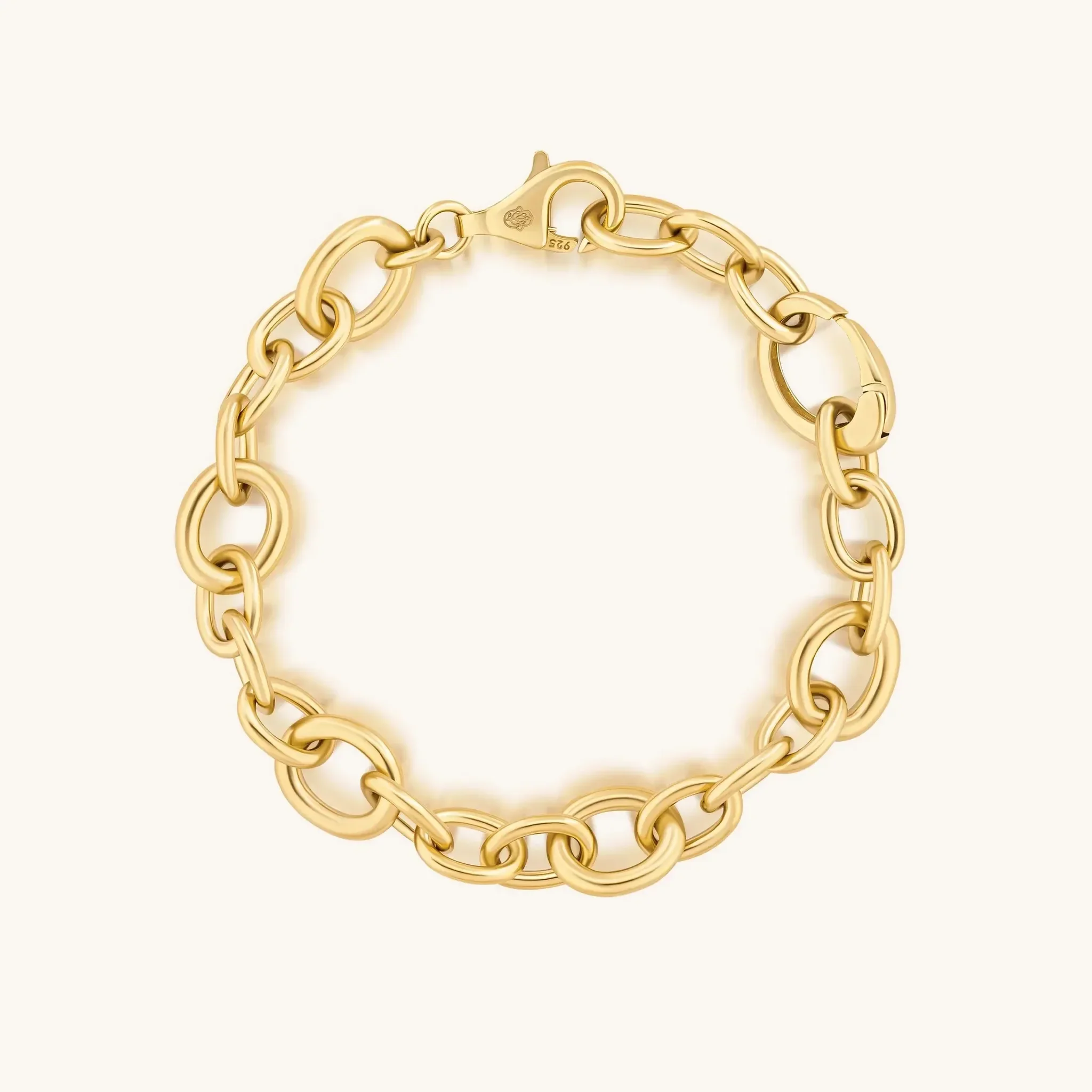 Enduring Bond - Gold Bracelet