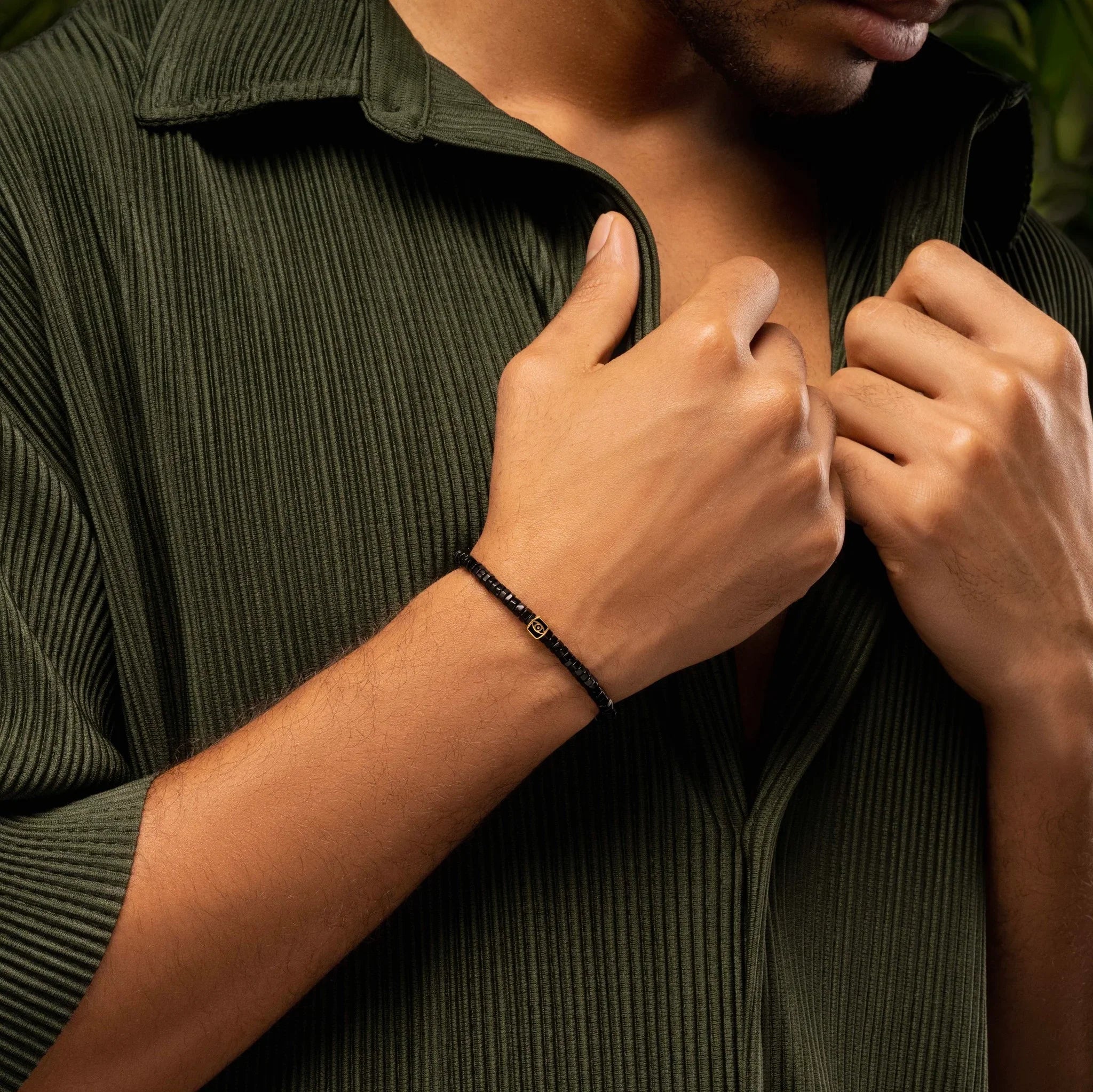 Guarding Consciousness - Onyx Heishi Bracelet - Image 2