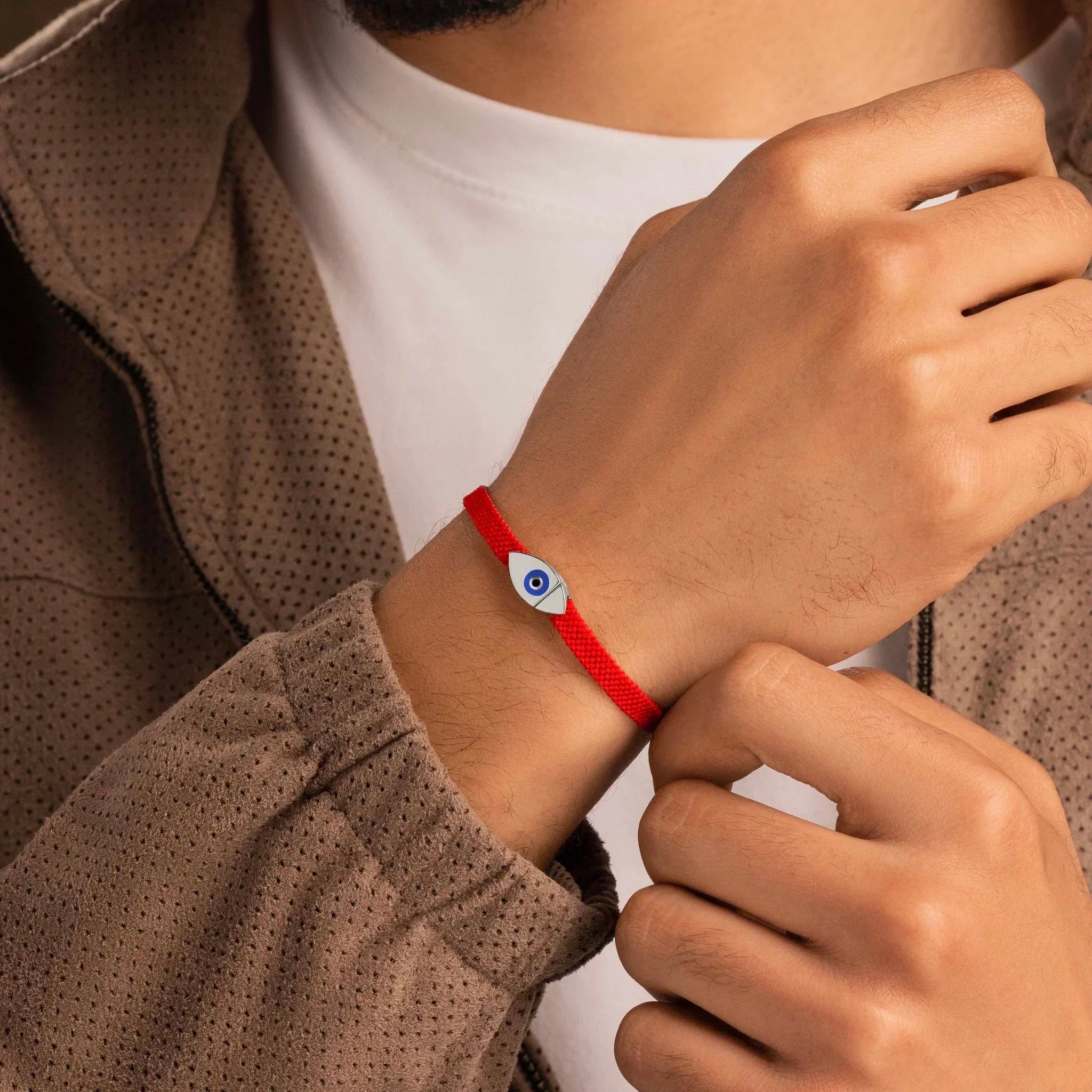 Karma Protector - Evil Eye Red String Bracelet - Image 2