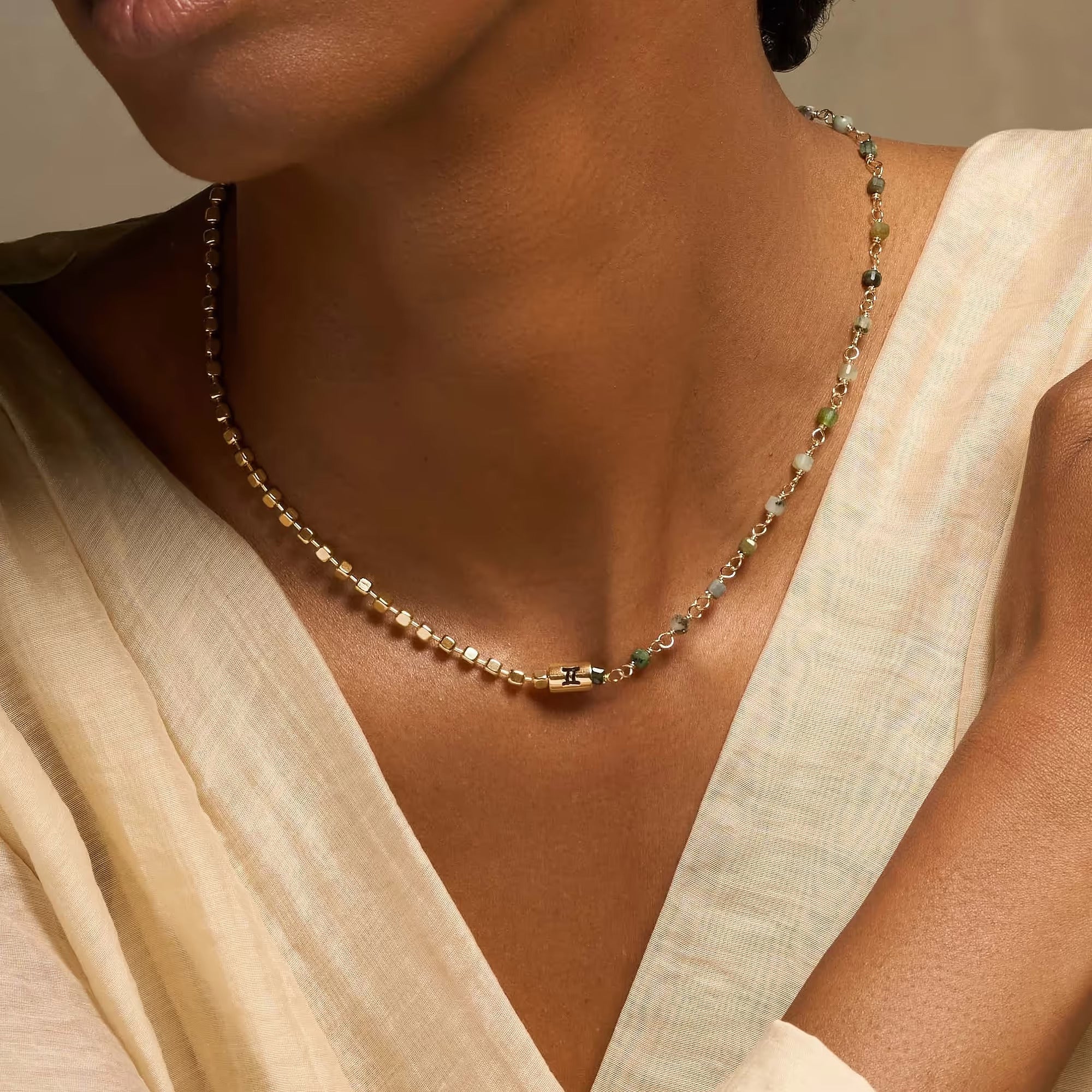 Lively Essence Gemini Emerald Jewelry Set - Image 2