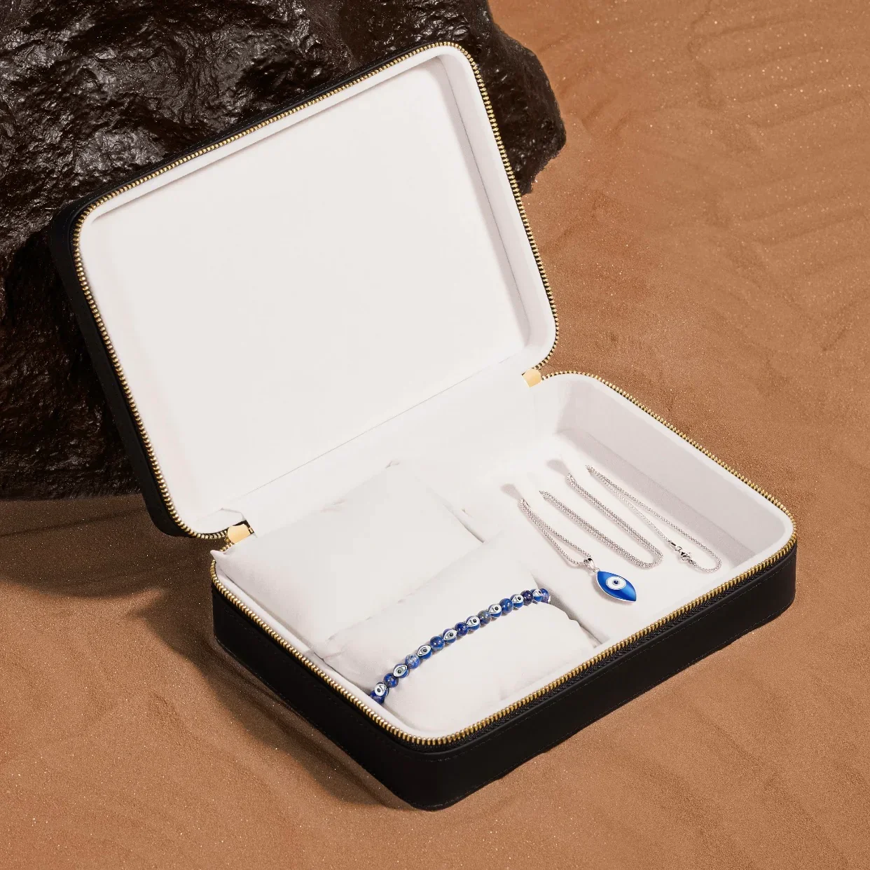 Mysterious Protection - Hamsa Travel Case - Image 2