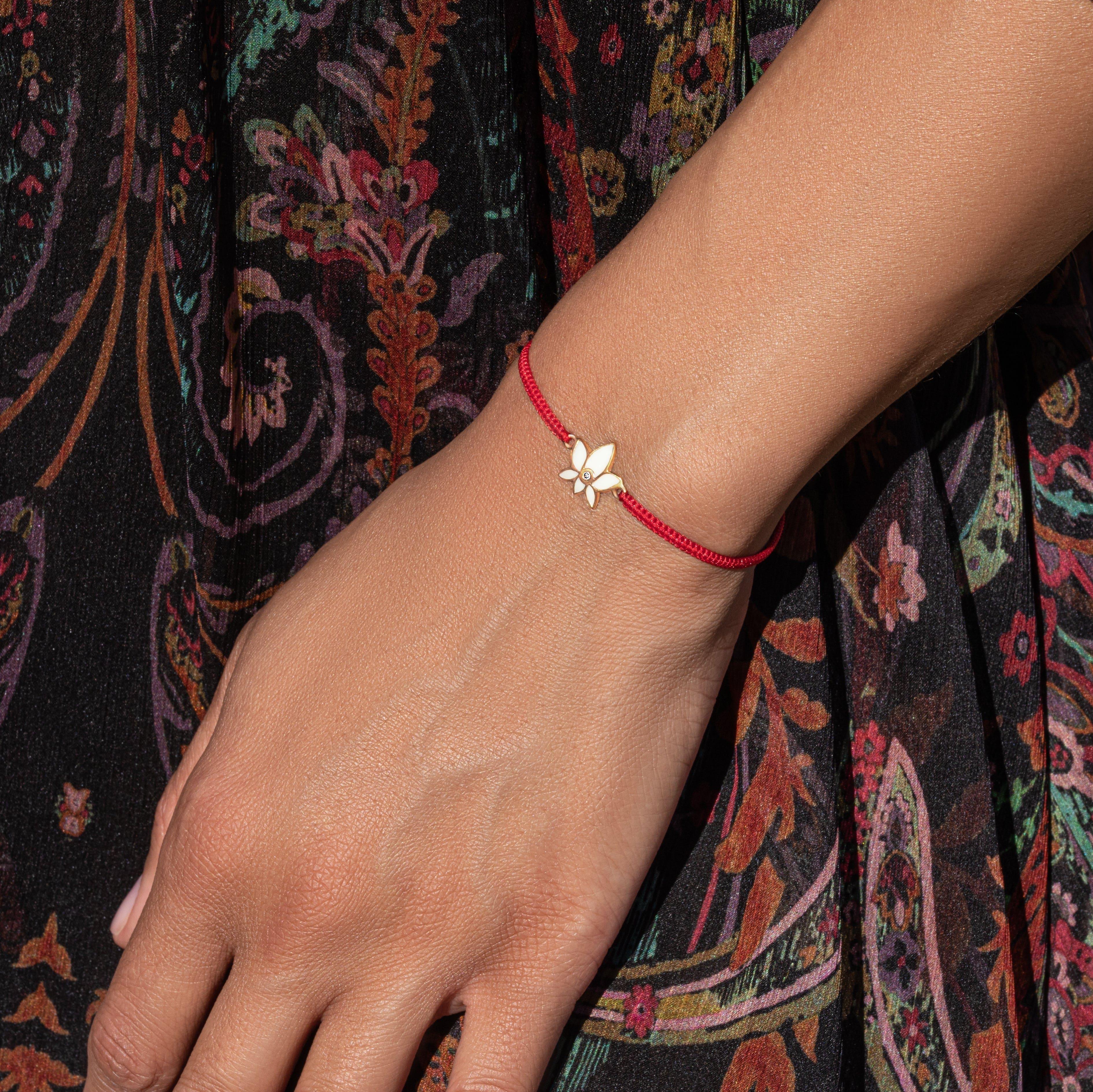 Obstacle Crusher Red String Lotus Charm Bracelet - Image 4