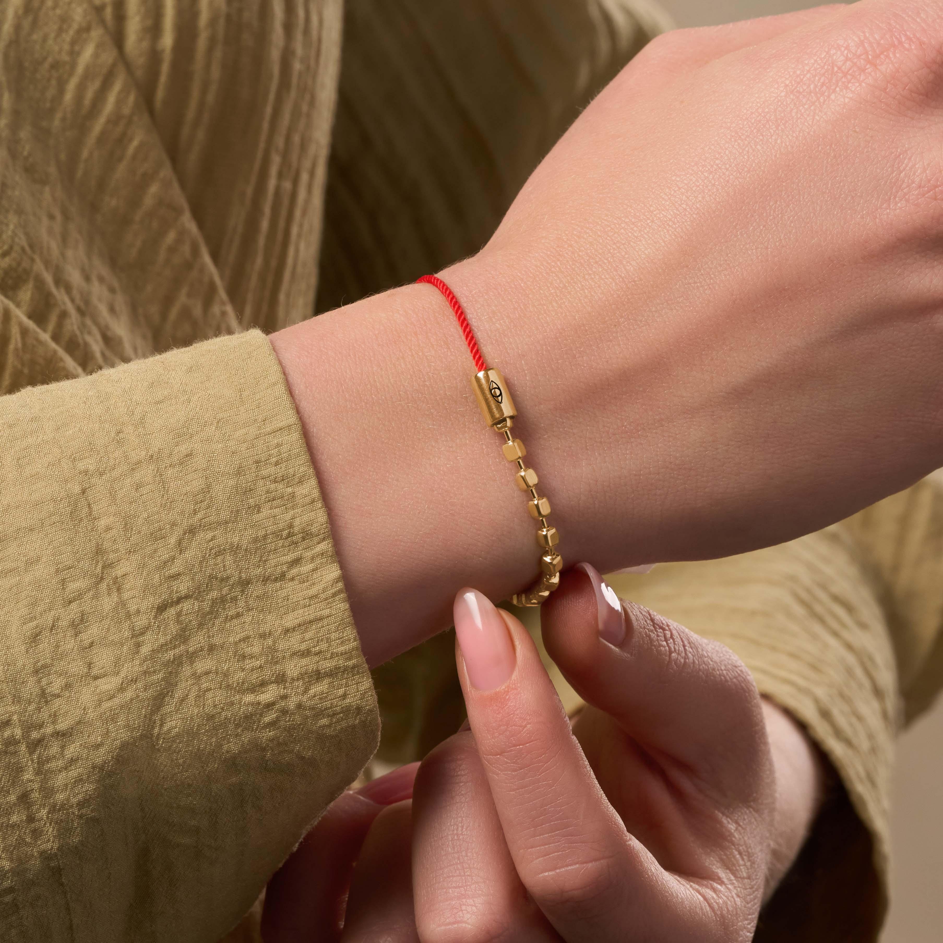Prosperous Vibration Women's Gold Red String Evil Eye Bracelet - Image 2