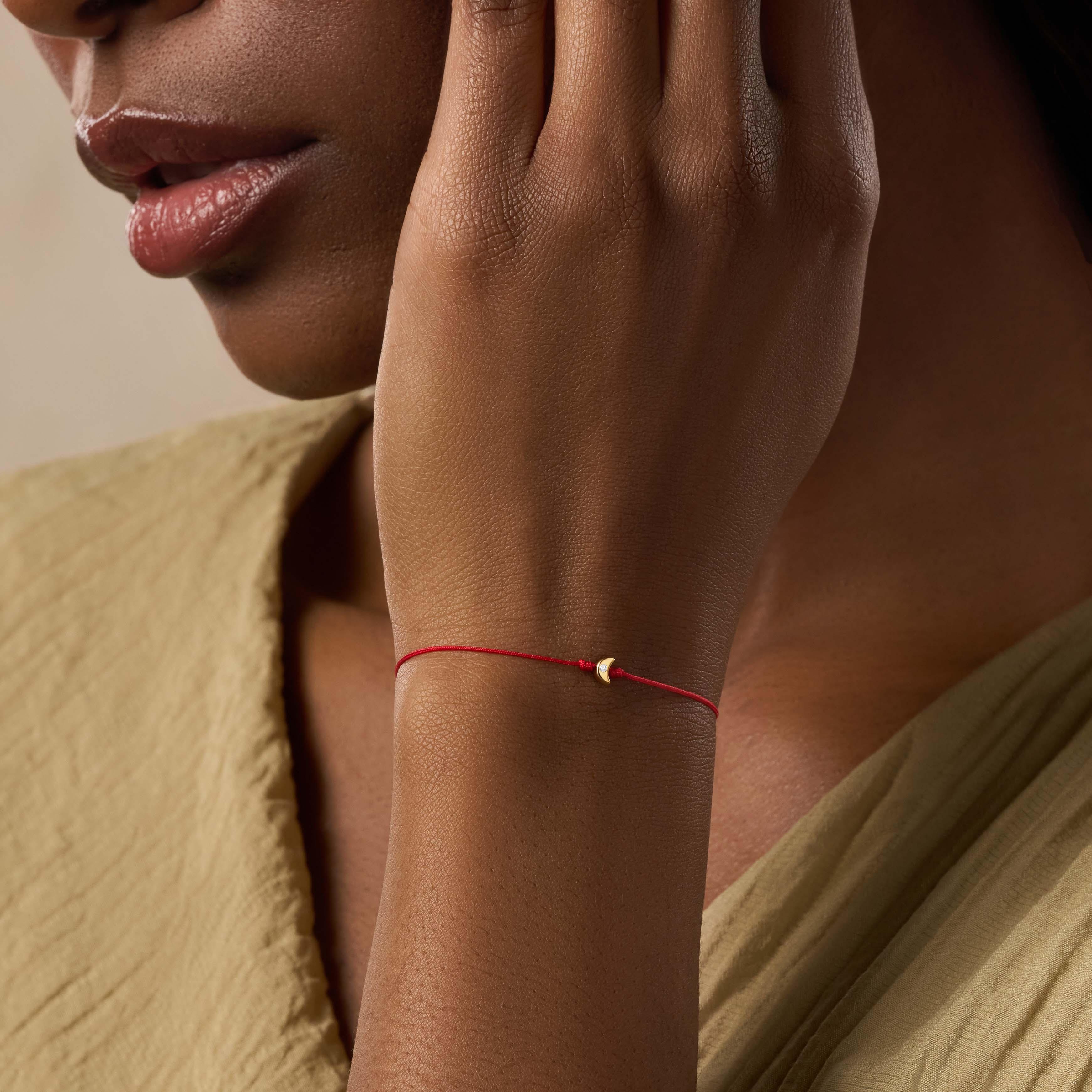 Reflected Grace 14K Gold Moon Red String Bracelet - Image 2