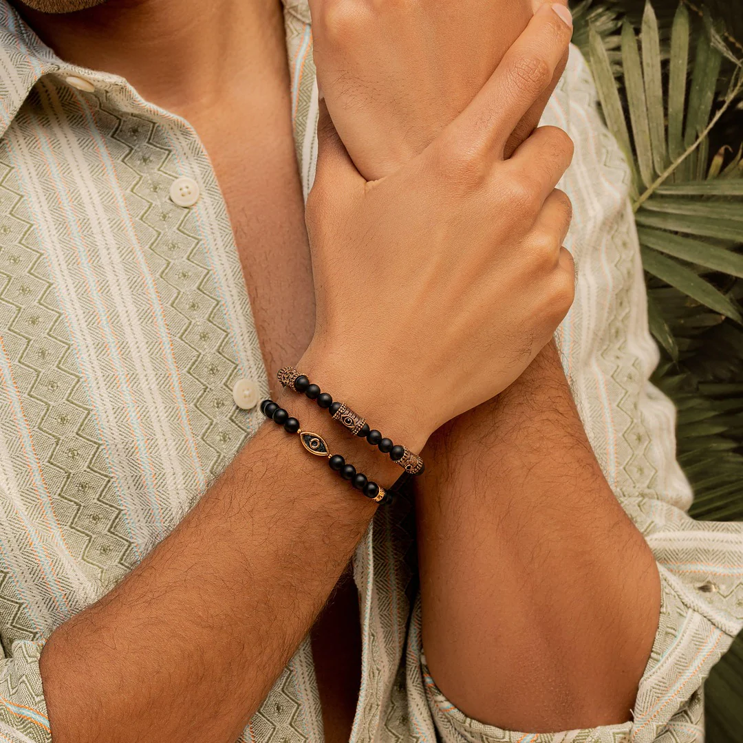 Sacred Barrier – Tiger’s Eye & Onyx Bracelet Set - Image 2