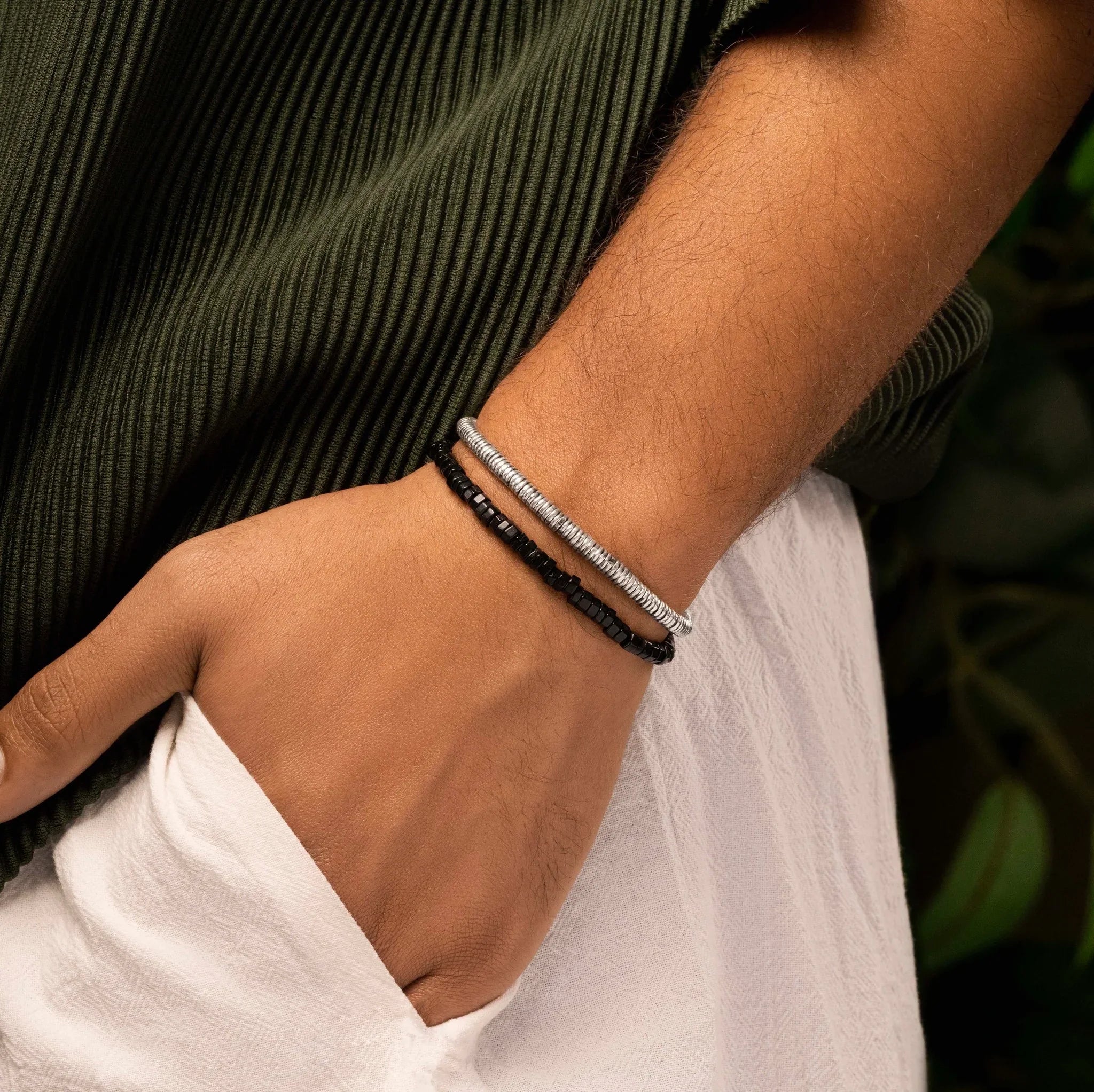Spiritual Grounding - Onyx Heishi Bracelet - Image 2